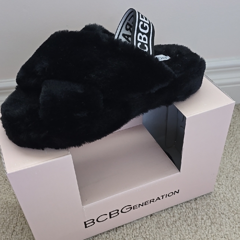 BCBGeneration Black Fuzzy Slippers